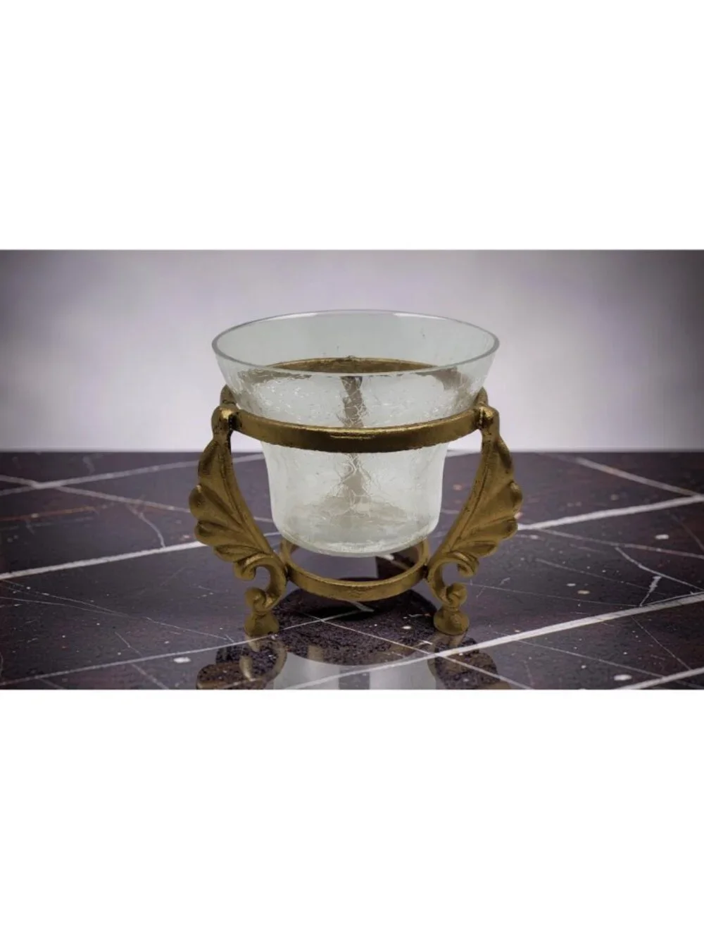 vintage gold color metal leaf design 3-leg crackled glass candle holder. 5.5